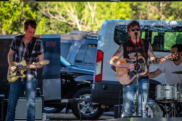 Images Open Air Spicewood
