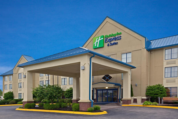 Images Holiday Inn Express & Suites Scottsburg, an IHG Hotel