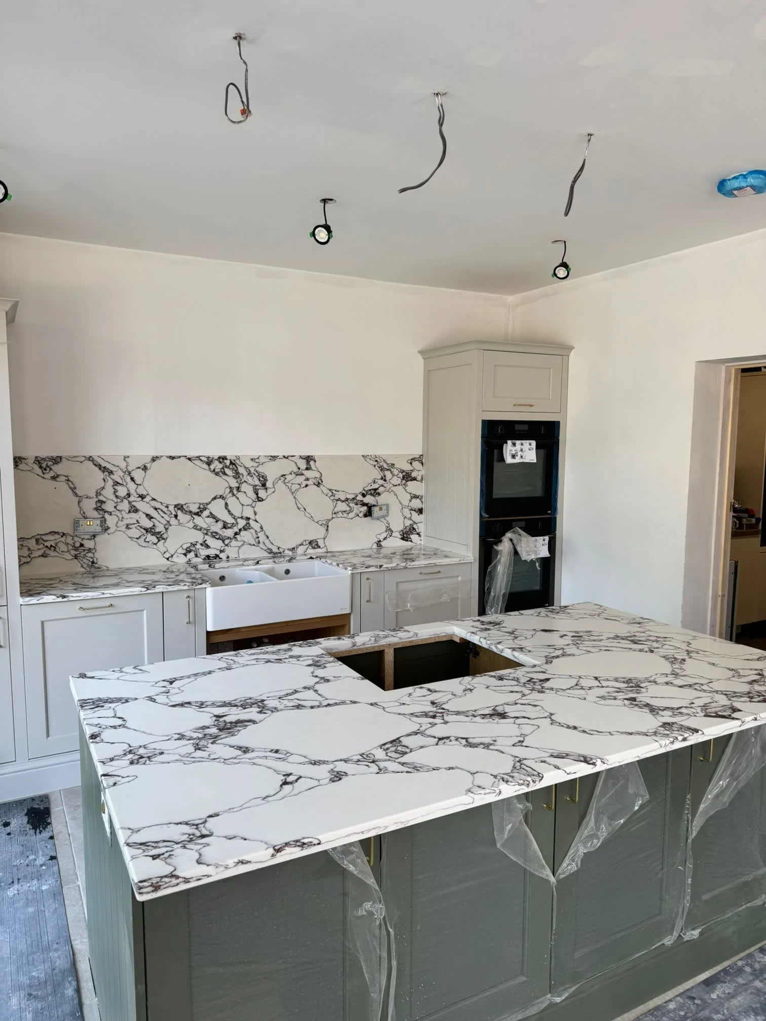 Images Aviva Stone South East Ltd