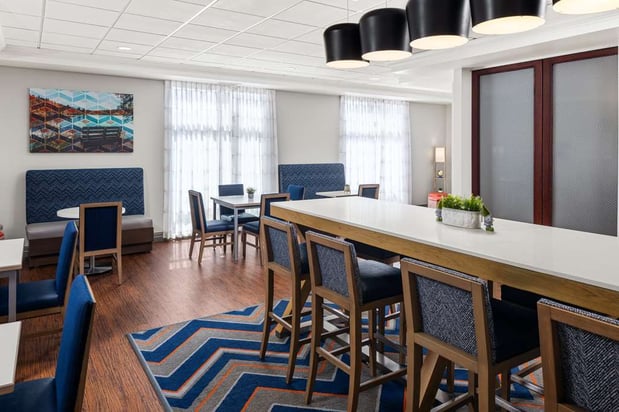 Images Hampton Inn Fairmont