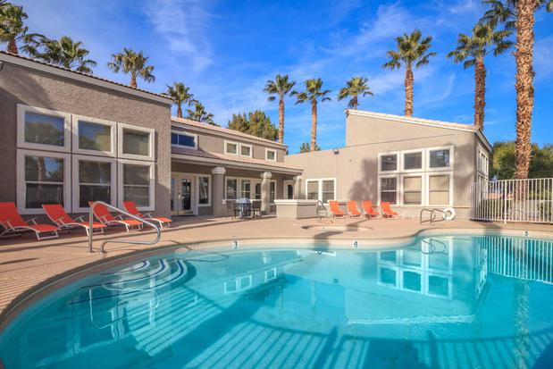 Images Citrus Apartments