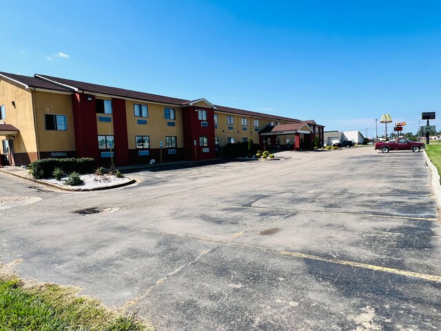 Images Rosewood Inn By OYO Union City I-69