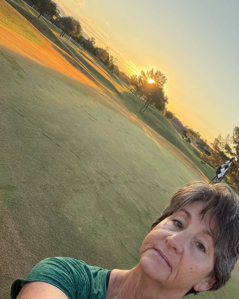 Gorgeous morning on the links!