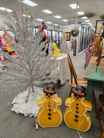 Images Ohio Valley Antique Mall