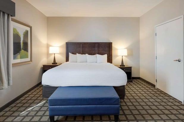 Images Best Western North Bryant Inn