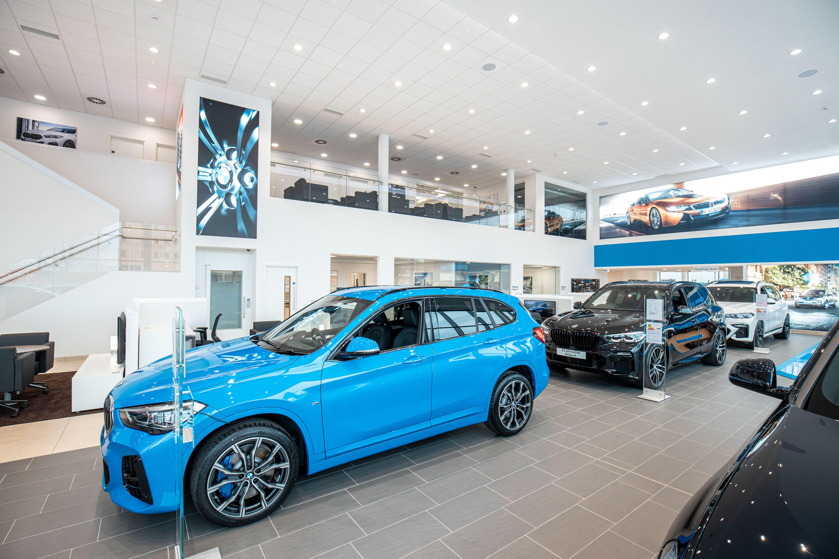 Images Sytner Cardiff BMW