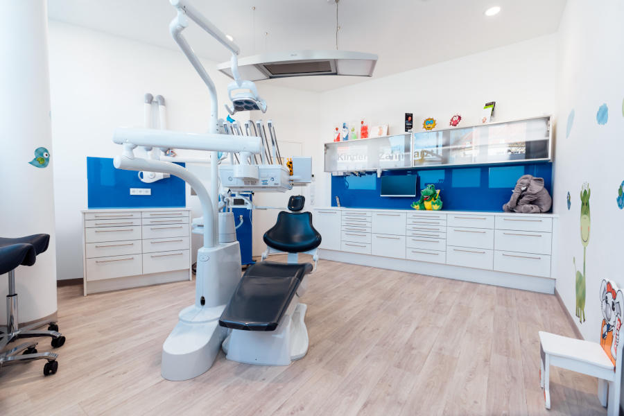 Dr. med. dent. Rainer F. Prugmaier, Konrad-Weg 1/2 in Leibnitz