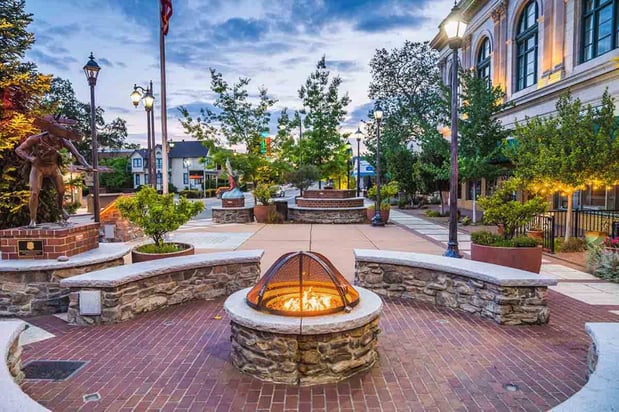 Images Holiday Inn Auburn by IHG