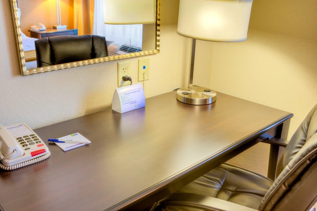 Images Holiday Inn Express & Suites Granbury by IHG