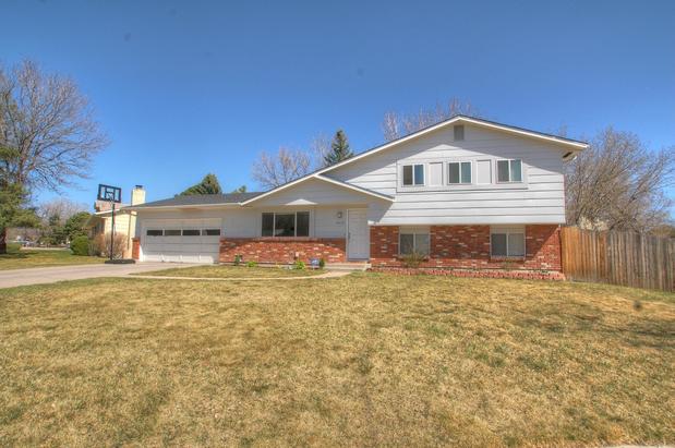 Images Flying Horse Realty