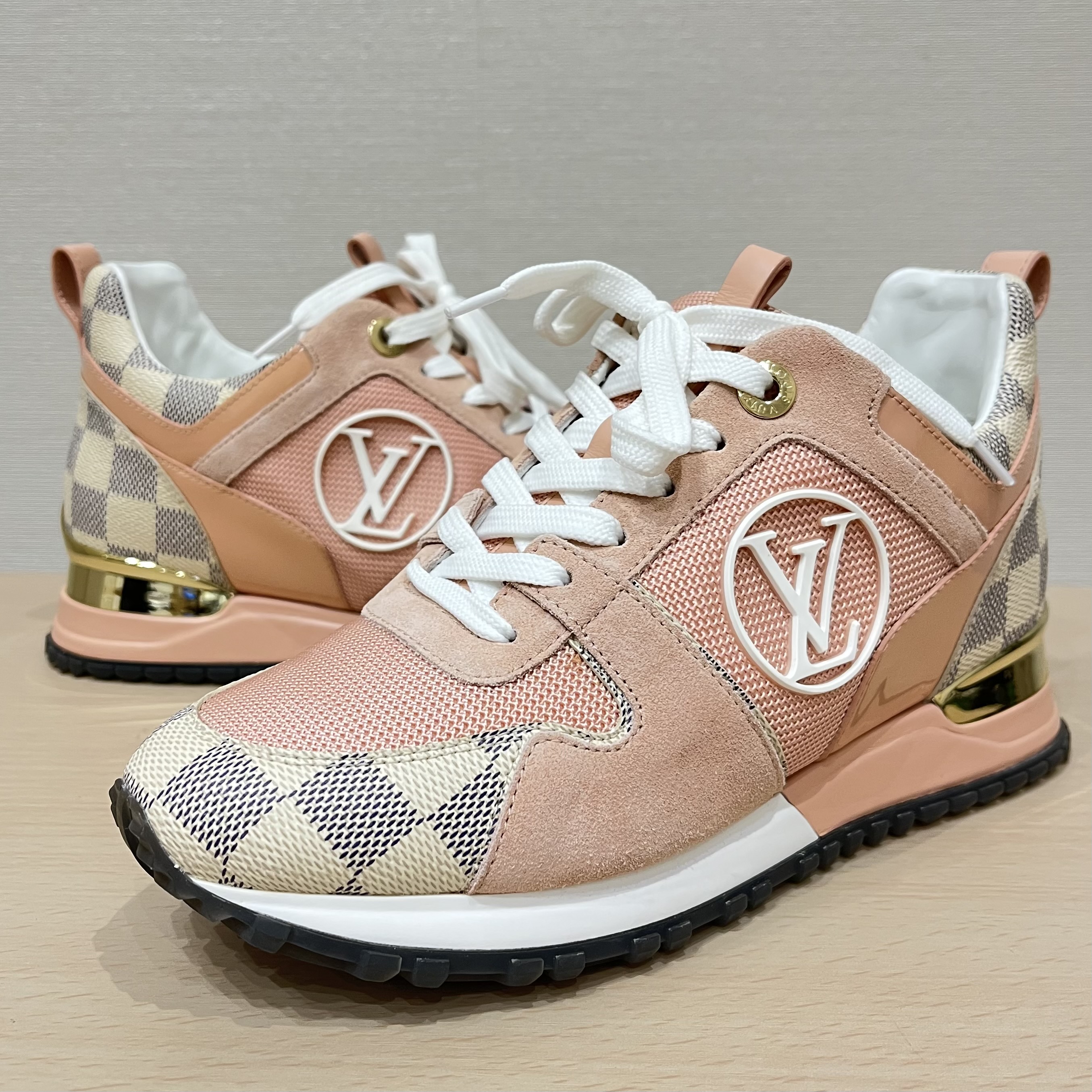 Images KOMEHYO（コメ兵）買取センター東岡崎