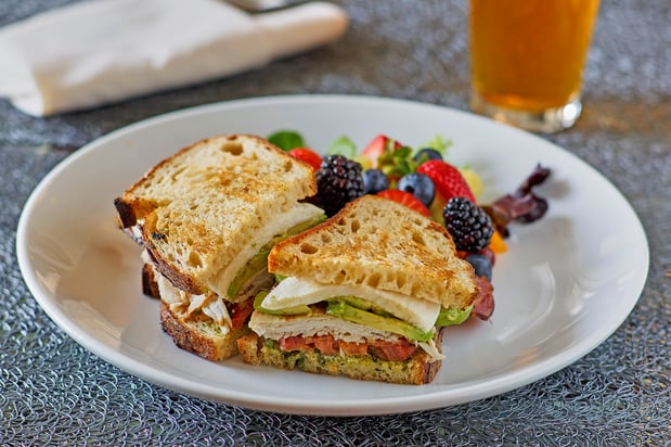 Images Crowne Plaza Nashville Airport by IHG