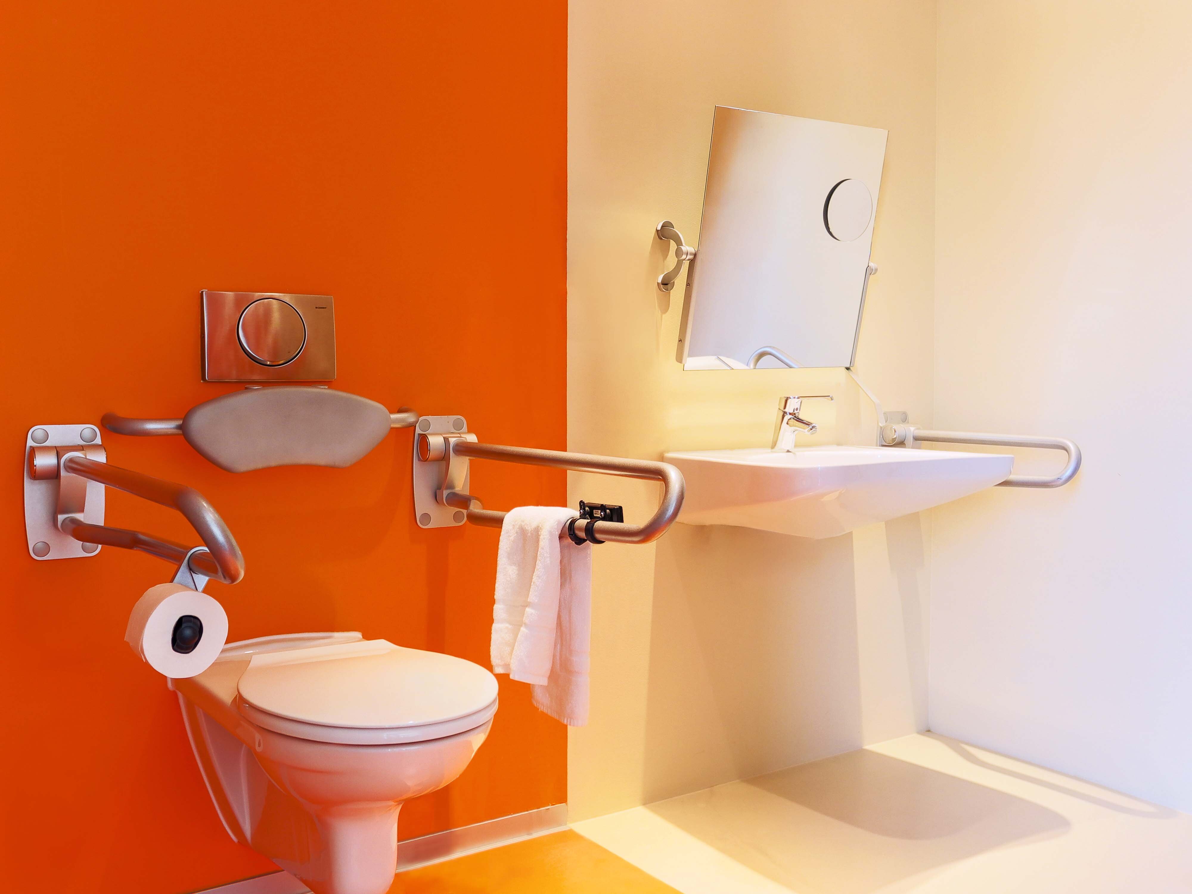 Bilder B&B HOTEL Aalen