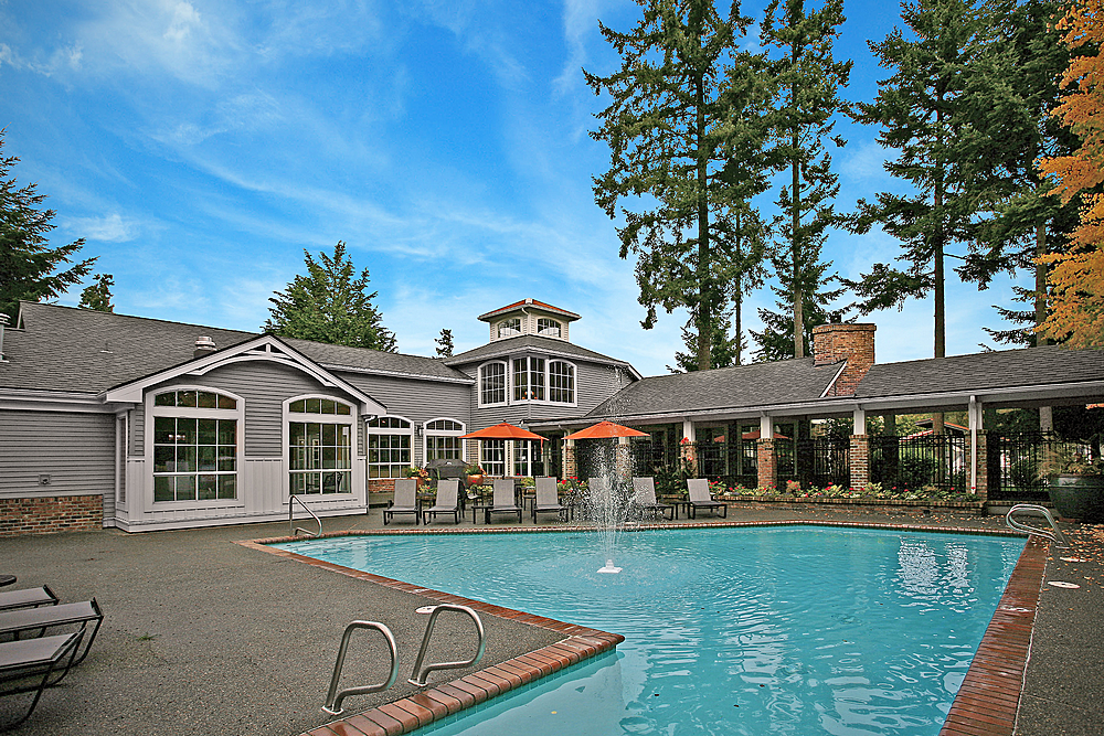 Outdoor Pool and Sundeck