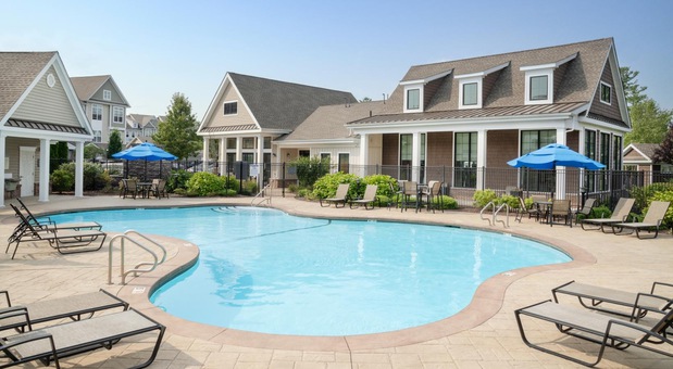 Images Prynne Hills Apartments