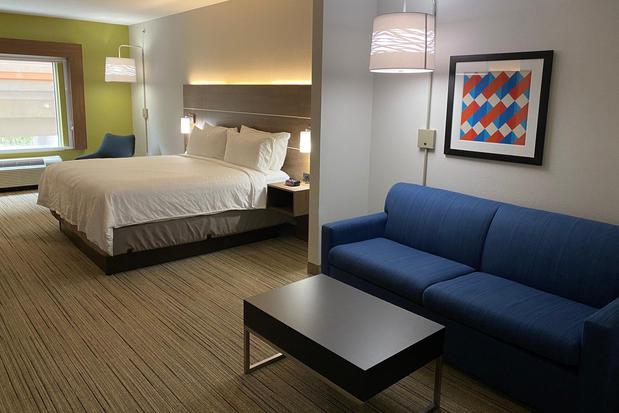 Images Holiday Inn Express Columbia, an IHG Hotel