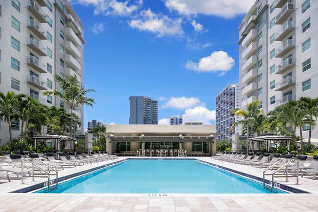 Images Camden Brickell Apartments
