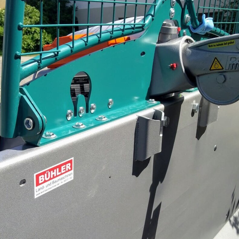 Bühler Land- und Baumaschinen, Dorfstraße 14 in Untrasried