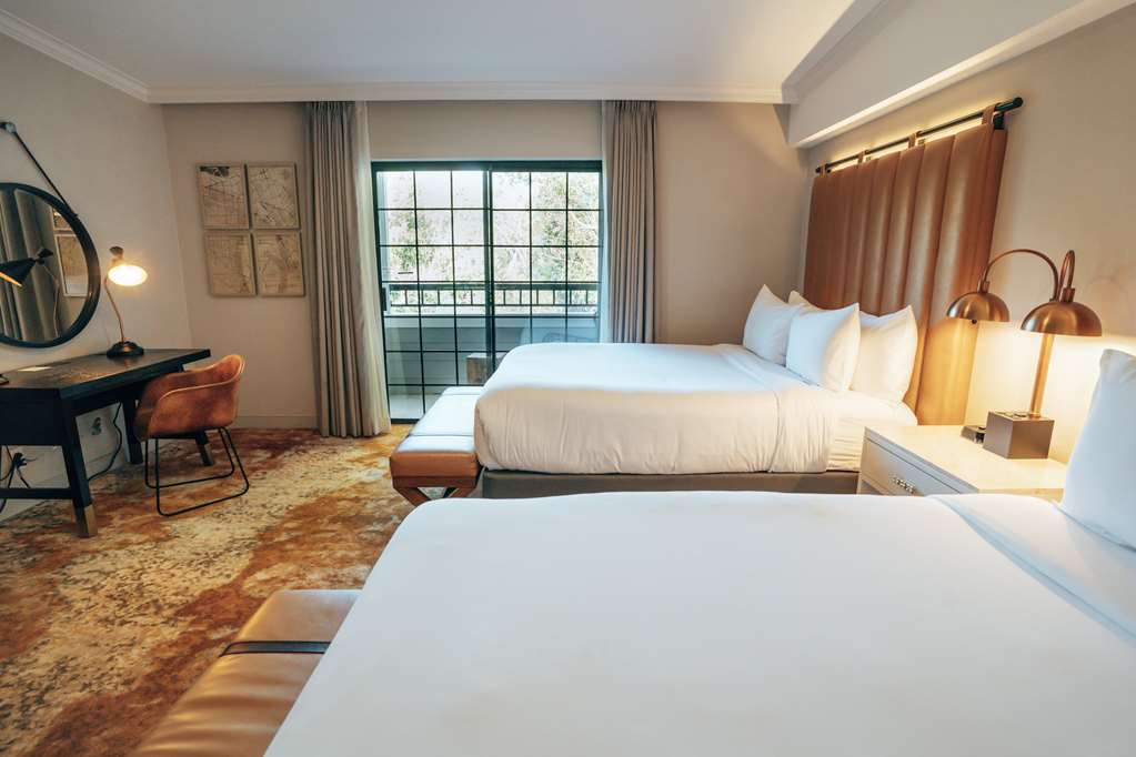 Guest room