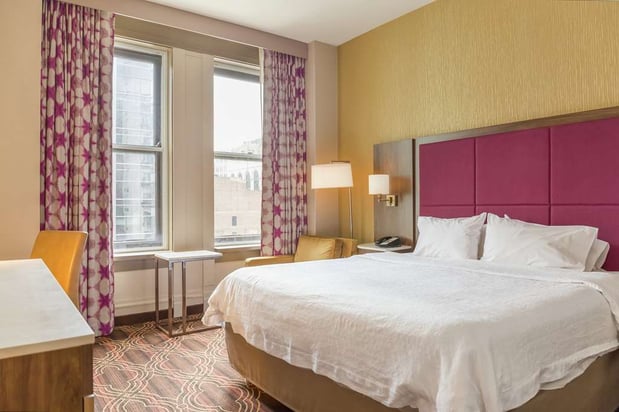 Images Hampton Inn Majestic Chicago Theatre District