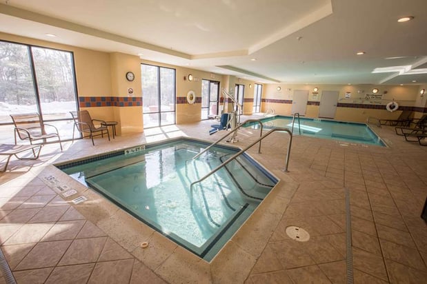 Images Hampton Inn & Suites Tilton
