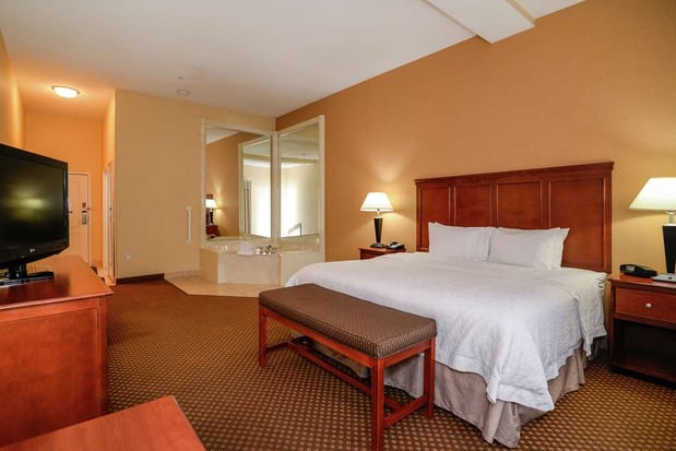 Images Hampton Inn & Suites Detroit/Chesterfield Township