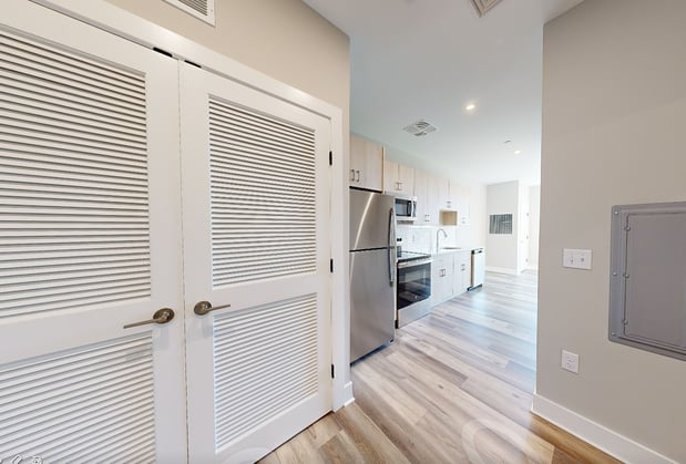 Images Creekline at Fairfield Apartments