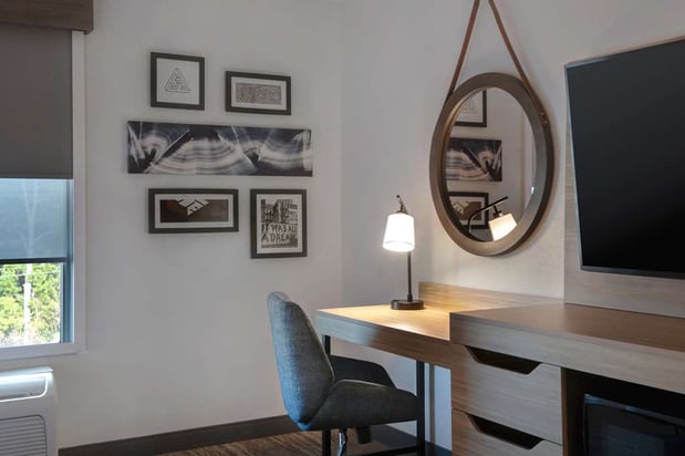 Images Hampton Inn Anderson/ Alliance Business Park