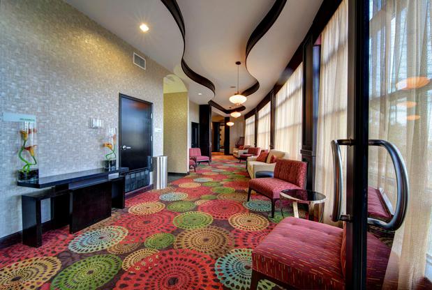 Images Holiday Inn Arlington NE-Rangers Ballpark by IHG