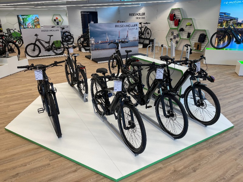 Kundenbild groß 2 e-motion e-Bike Welt, Dreirad- & Lastenfahrrad-Zentrum Bremen-Nord