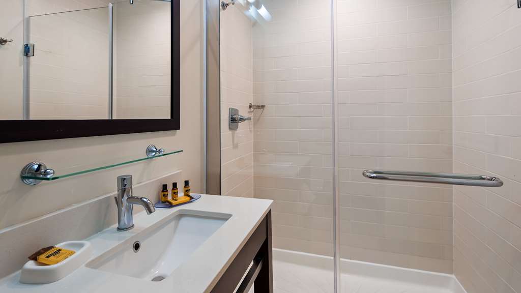 Best Western Plus Philadelphia Convention Center Hotel
