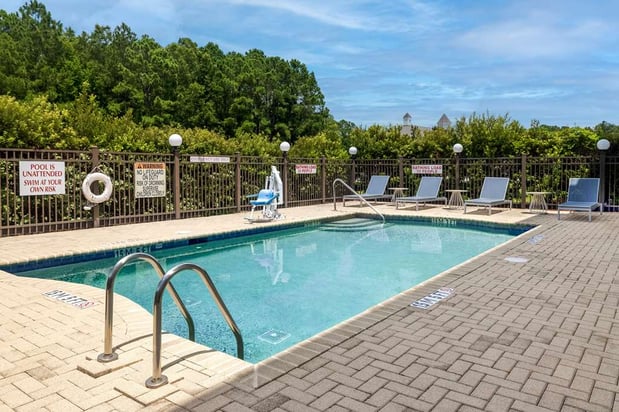 Images Spark by Hilton Savannah Airport