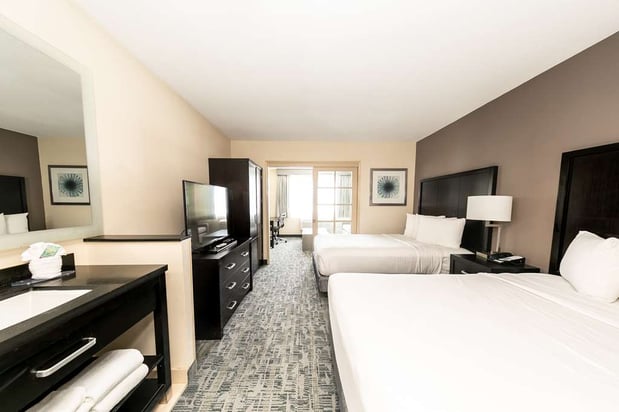 Images Best Western Inn & Suites San Diego – Zoo/SeaWorld Area