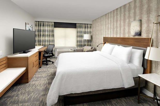 Images Hilton Garden Inn Westchester Dobbs Ferry