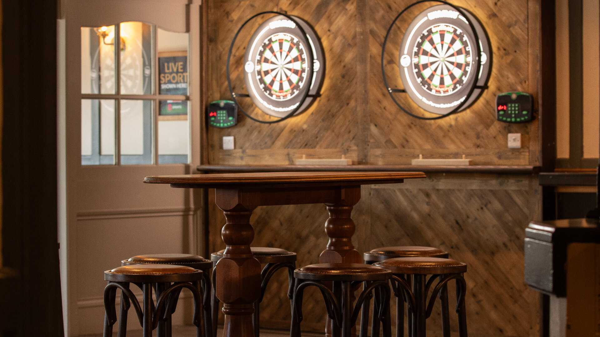 Images The Village Inn