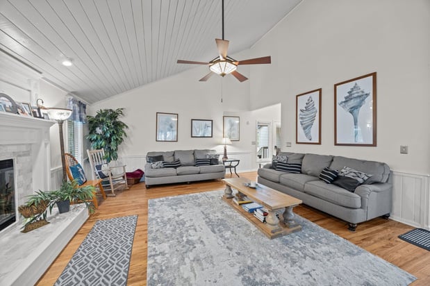 Images Carroll Realty Inc.