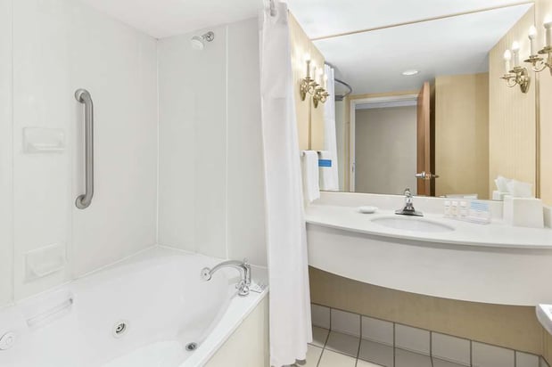 Images Hampton Inn Columbus-North