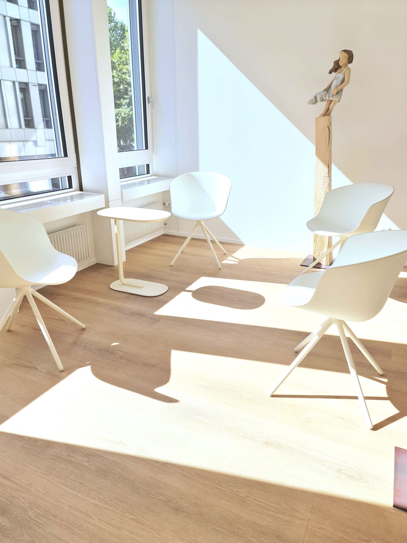 Bilder Praxis für Oralchirurgie und Implantologie Zürich Dr. Georg Damerau