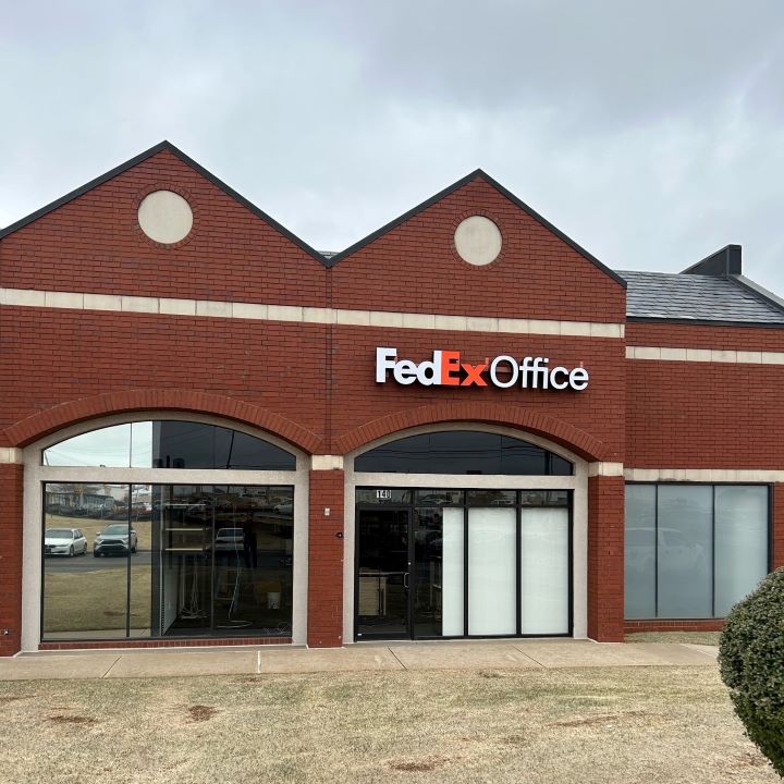 Exterior photo of FedEx Office location at 7101 Northwest Expy\t Print quickly and easily in the self-service area at the FedEx Office location 7101 Northwest Expy from email, USB, or the cloud\t FedEx Office Print & Go near 7101 Northwest Expy\t Shipping boxes and packing services available at FedEx Office 7101 Northwest Expy\t Get banners, signs, posters and prints at FedEx Office 7101 Northwest Expy\t Full service printing and packing at FedEx Office 7101 Northwest Expy\t Drop off FedEx packages near 7101 Northwest Expy\t FedEx shipping near 7101 Northwest Expy
