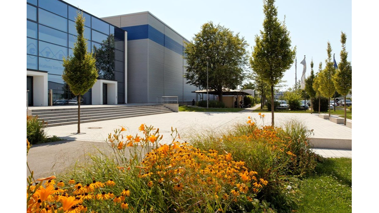 Mai Haus-und Gartenpflege GmbH, Fraunhoferstraße 9 in Dachau