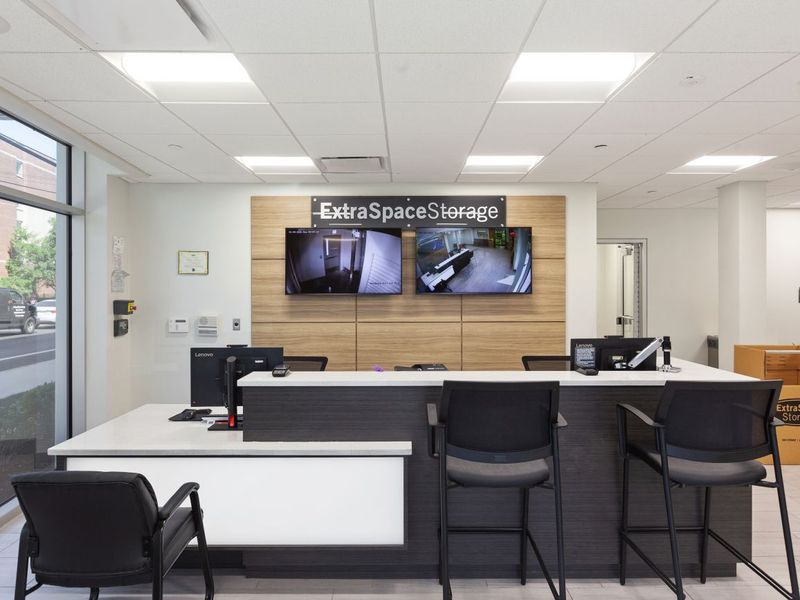 Office - Extra Space Storage at 6-54 Greenwich St, Hempstead, NY 11550