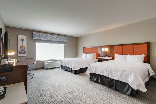Images Hampton Inn & Suites Nashville North Skyline