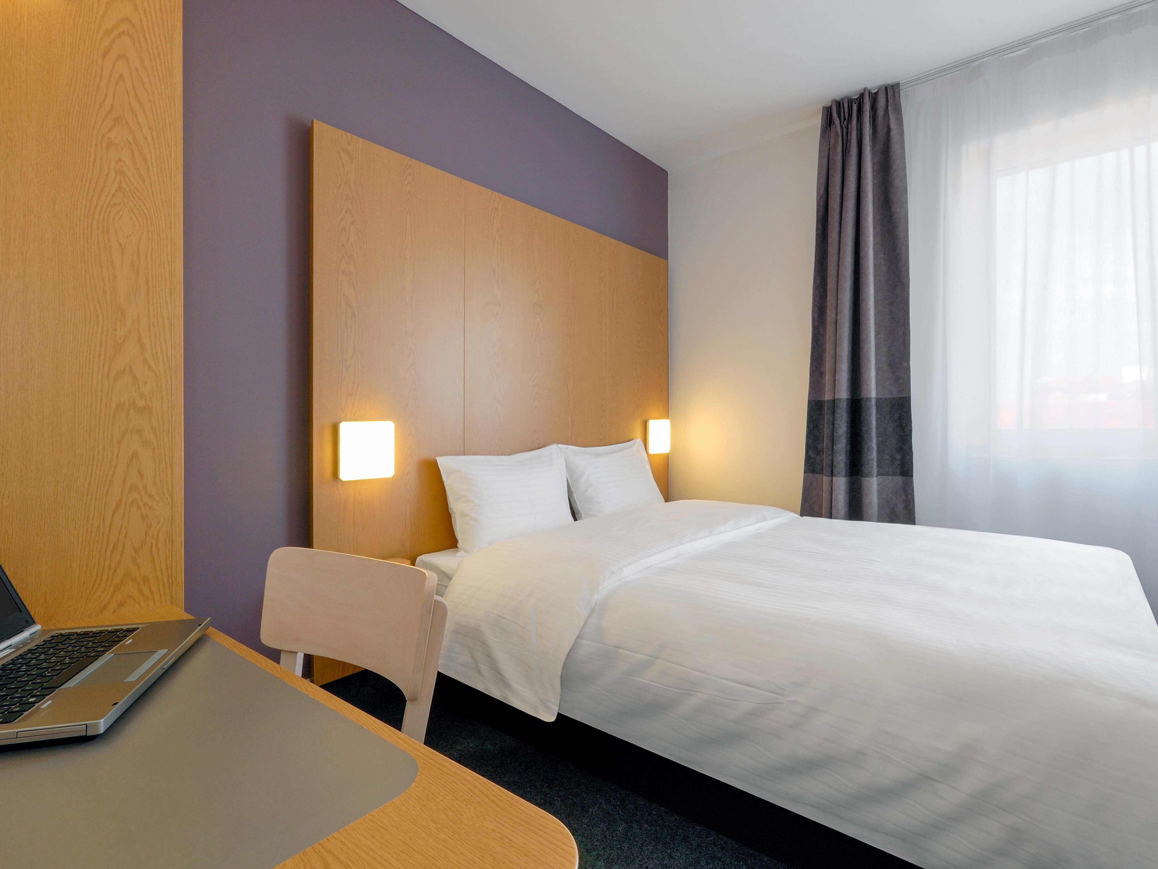 B&B HOTEL Prague-City