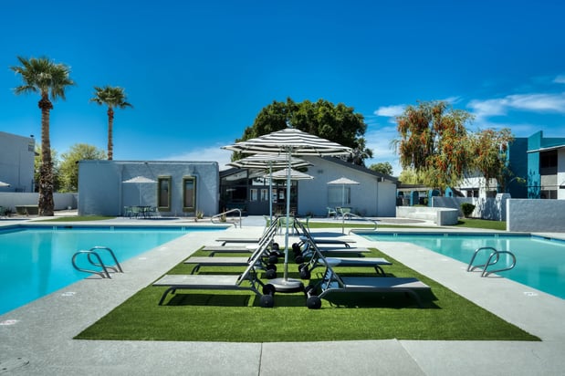 Images Connect on Missouri Apartments