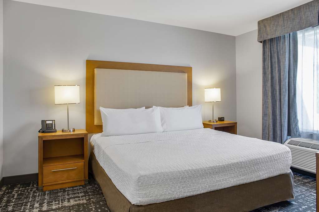 Images Homewood Suites by Hilton Winnipeg Airport-Polo Park, MB