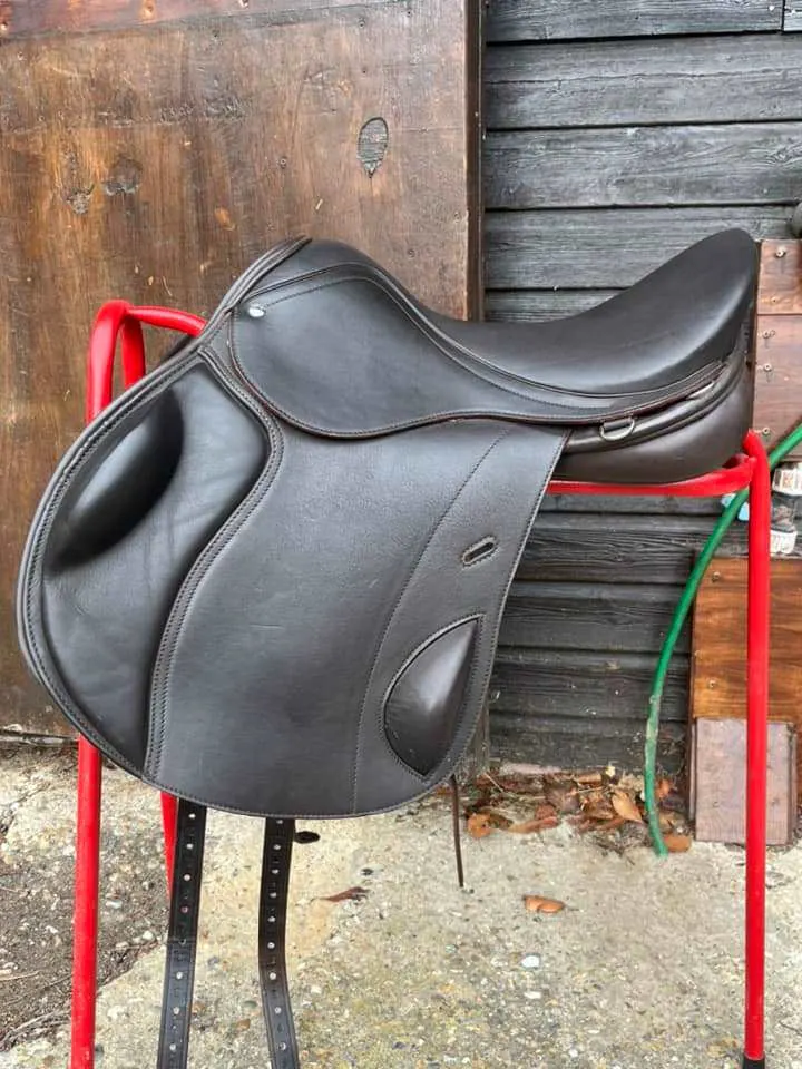 Images Mayfield Saddlery