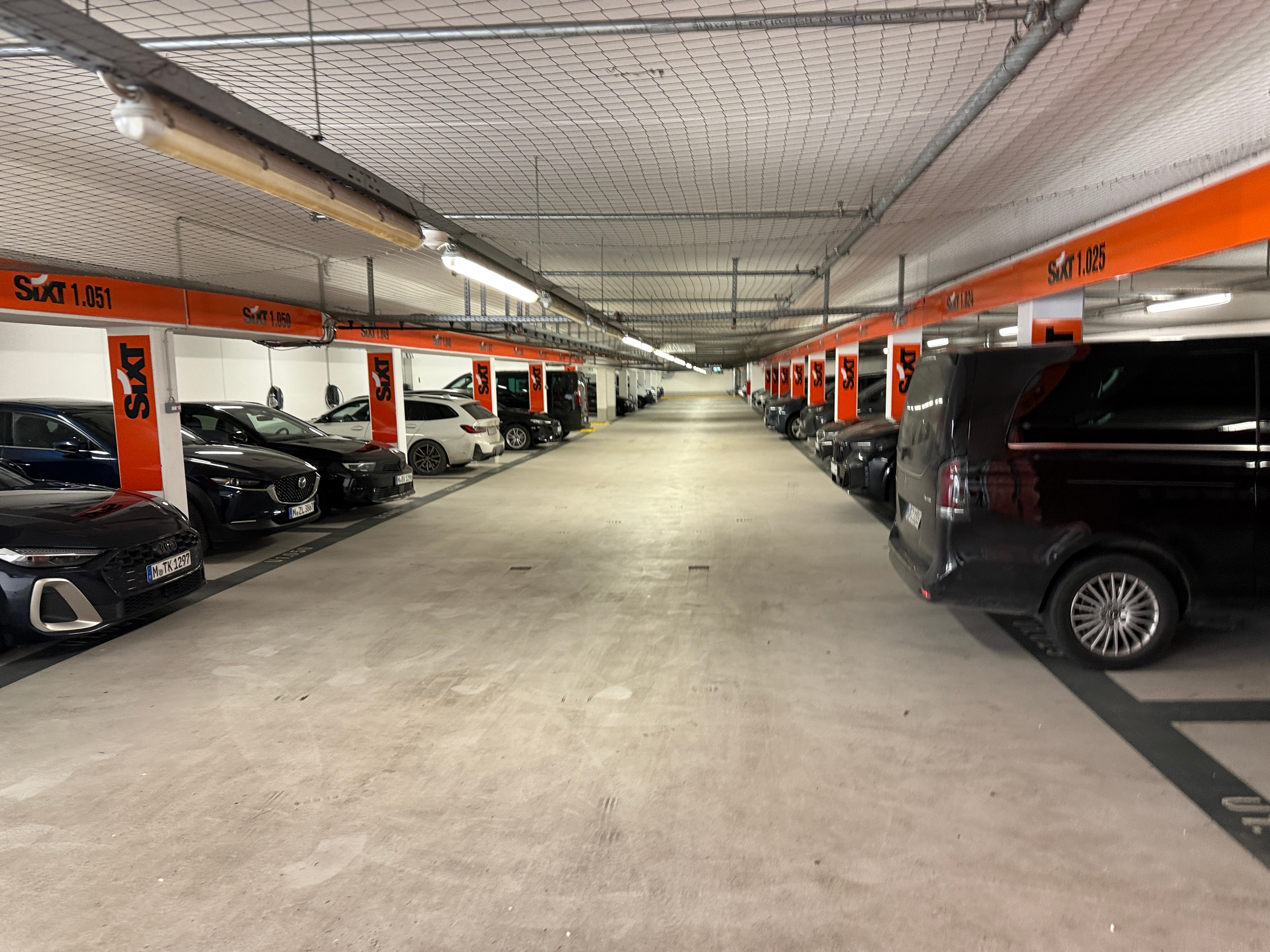SIXT Autovermietung München Laim 24h, Wotanstr. 9 in München