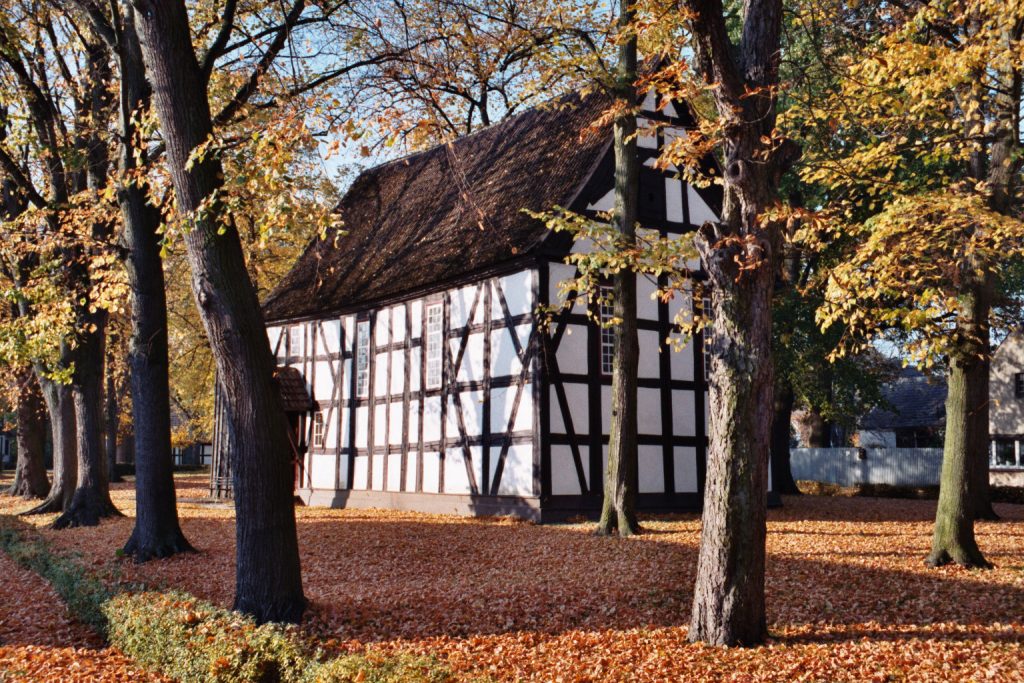 Kirche Groß Schauen - Pfarrsprengel Storkow, Dorfmitte in Groß Schauen