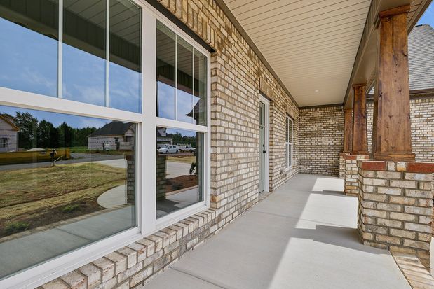 Images Sparks Homes & Home Renovations Inc