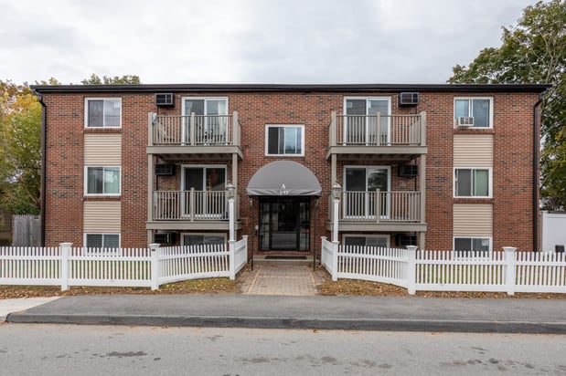 Images Flats at Merrill Pond